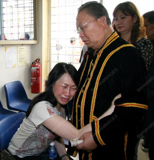 ISTERI EDMUND CHONG