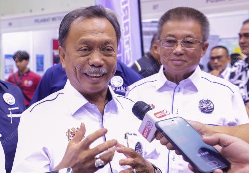 DATUK MOHAMMAD YUSOF APDAL