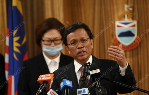 DATUK SERI MOHD SHAFIE APDAL