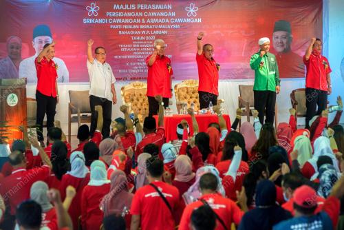 DATUK SERI HAMZAH ZAINUDDIN