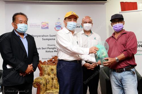 DATUK HAJIJI NOOR