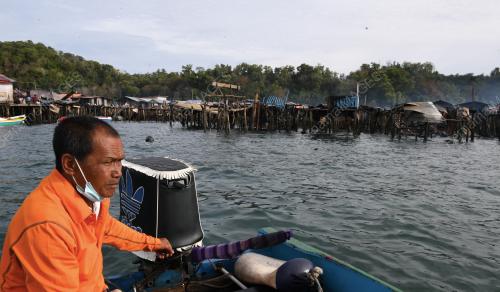 KEBAKARAN LOK URAI PULAU GAYA
