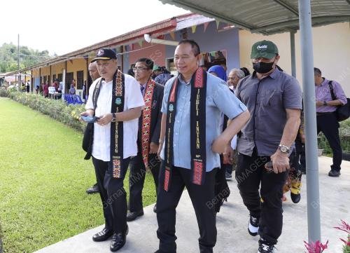 DATUK SERI HAJIJI NOOR