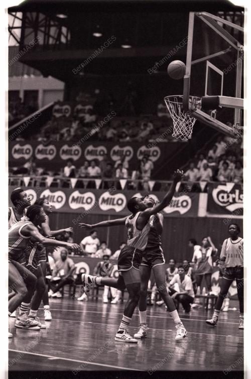 WOMEN BASKETBALL