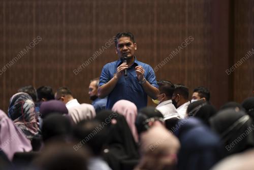DATUK DR RADZI JIDIN