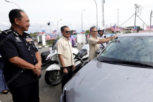 FAHMI FADZIL MAJLIS POLIS KOTA KINABALU