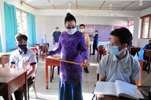 DR MISTIRINE RADIN