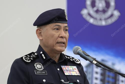 TAN SRI ACRYl SANI ABDULLAH SANI