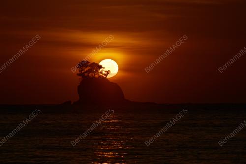 SUNSET AT TANJUNG LAYANG LAYANGAN GEOPARK - OF PULAU ULAR