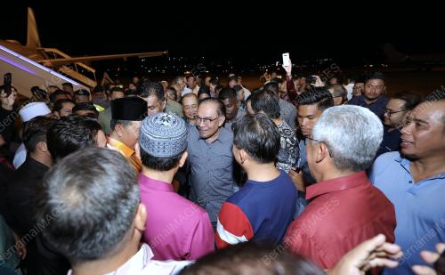 DATUK SERI ANWAR IBRAHIM