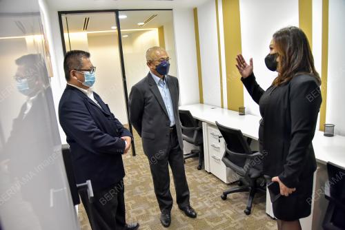 UNIVERSAL OFFICES SERVICED_USO