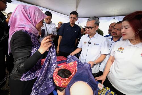 DATUK FAHMI FADZIL