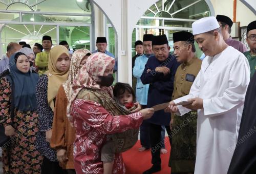 DATUK SERI HAJIJI NOOR