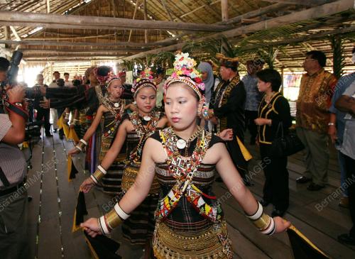 PESTA KA'AMATAN