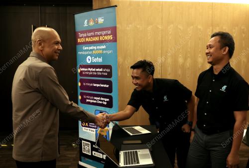 DATUK ARMIZAN MOHD ALI