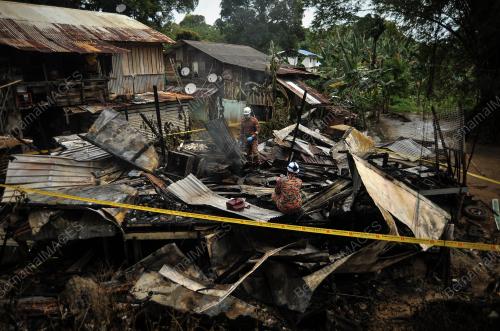 KEBAKARAN RUMAH
