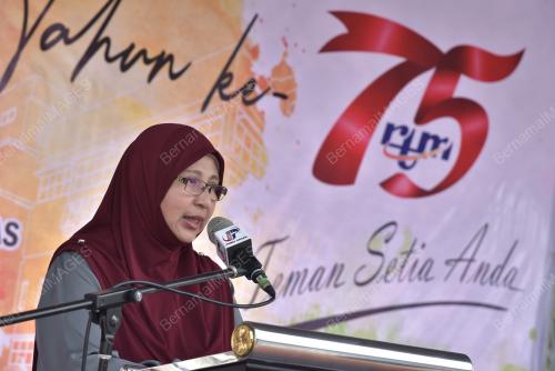 AMINAH SAMSUDIN MOHD