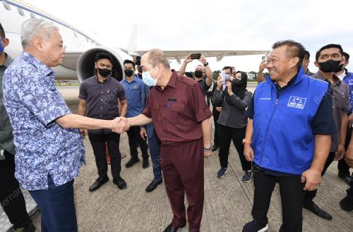DATUK SERI ISMAIL SABRI YAAKOB