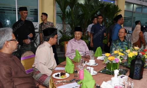 SB07_02062019_MAHATHIR
