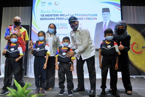 TAN SRI ANNUAR MUSA