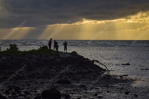 SB07_03092021_SUNSET