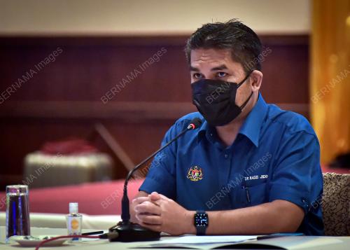 SENATOR DATUK DR MOHD RADZI MD JIDIN