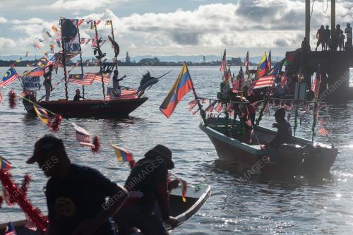 PERAHU BERHIAS LKIM KE-52
