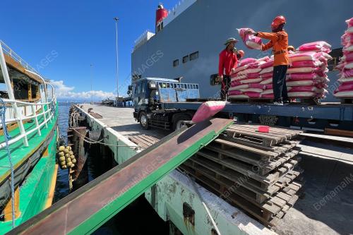 KUMPIT TRANSHIPMENT ACTIVITY IN LABUAN