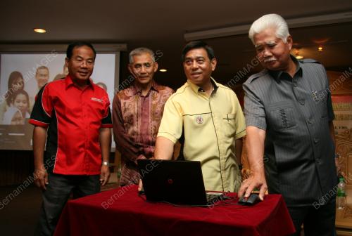 TAN SRI ABU HASSAN OMAR