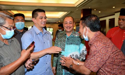 DATUK SERI MOHAMED AZMIN ALI