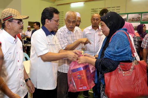DATUK MOHD SHAFIE APDAL