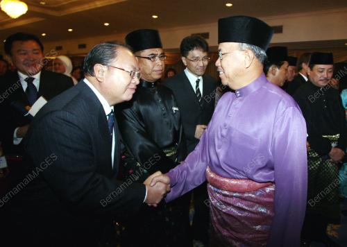 TUN AHMADSHAH BIN ABDULLAH