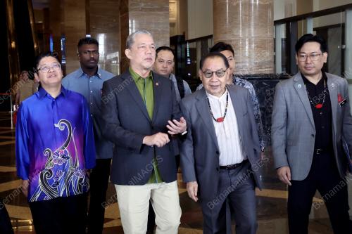 DATUK SERI FADILLAH YUSOF