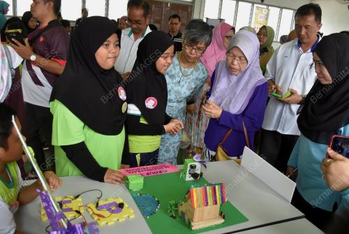 SB07_14102017_HAMISAH