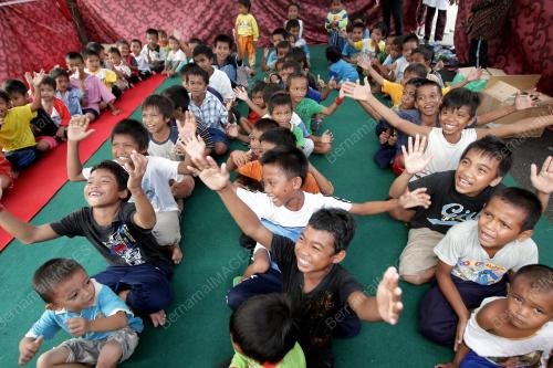 SB07_16032013_CERIA