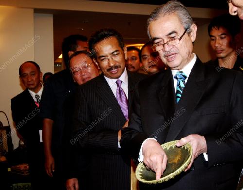 ABDULLAH AHMAD BADAWI