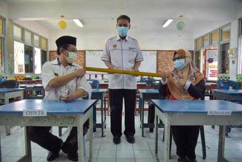 PERSIAPAN AKHIR BUKA SEKOLAH