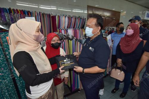 DATUK SERI ALEXANDER NANTA LINGGI