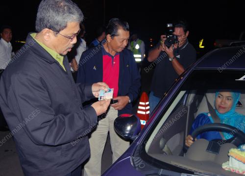 SEKATAN JALAN RAYA