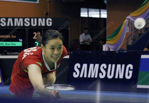 KEJOHANAN BADMINTON SIRI SUPER MASTERS