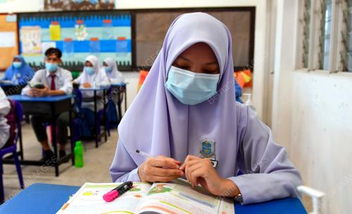 PELAJAR SPM SABAH