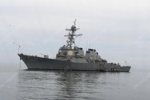 KAPAL USS MILUS