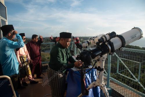 PERSIAPAN MENCERAP ANAK BULAN RAMADAN