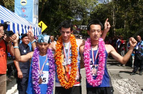 LARIAN GUNUNG KINABALU 2009