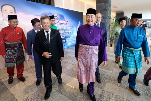 DATUK SERI HAJIJI NOOR
