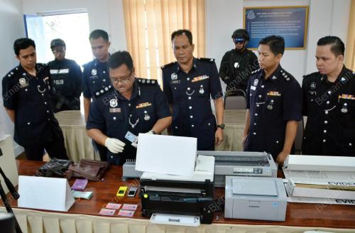 SB07_30062016_POLIS