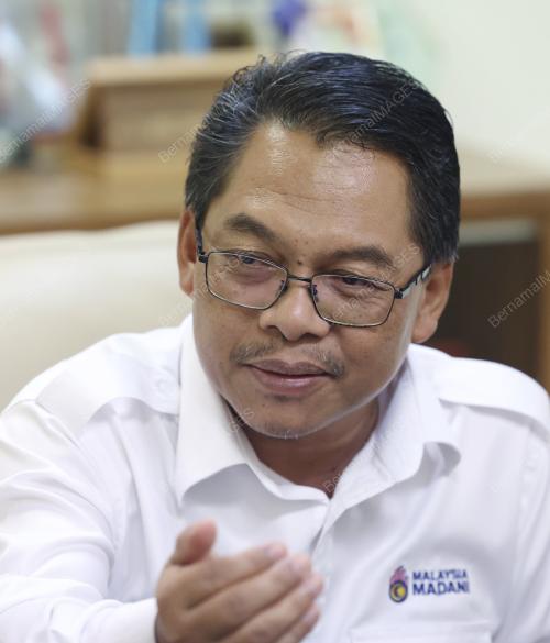 DATUK MUSTAPHA SAKMUD
