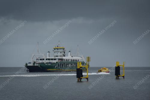 HUJAN TERMINAL FERI MENUMBOK