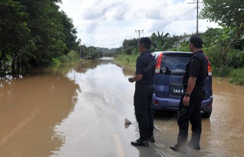 SB08_05012017_BANJIR2