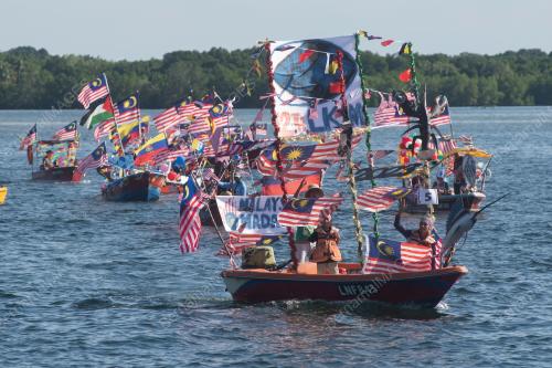 PERAHU BERHIAS LKIM KE-52